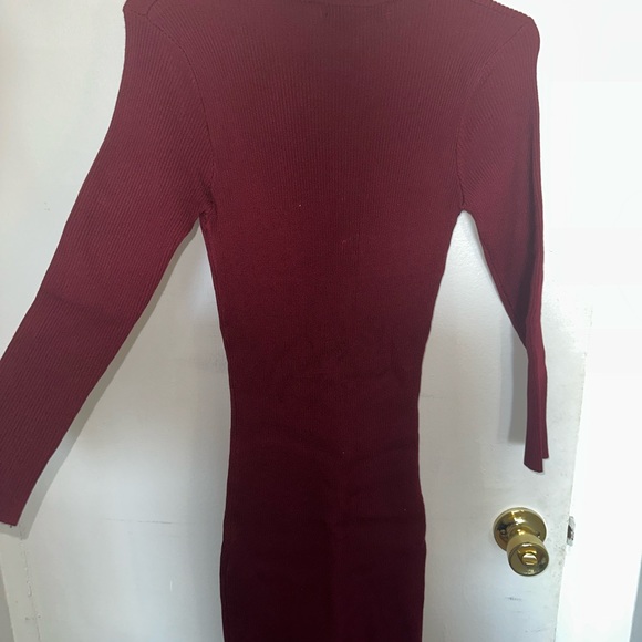 Forever21 Burgundy Sweater Dress in the Size M - Picture 5 of 7